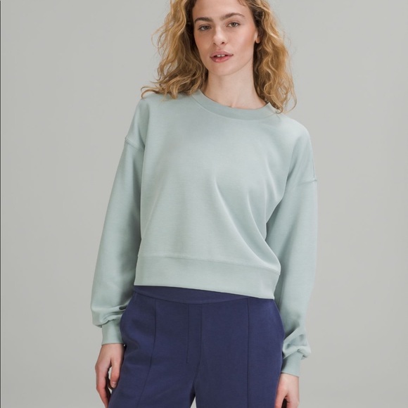 Lululemon Perfectly Oversized Crew Softstreme in Silver Blue SIZE 6 POC NWT - Picture 2 of 14